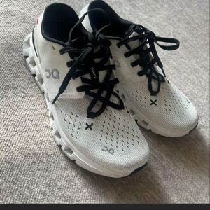 On Running Men's White Running Shoes